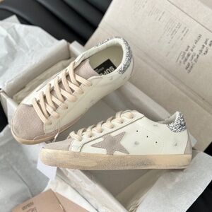 Golden Goose Women's Cream and Silver Star Sneakers